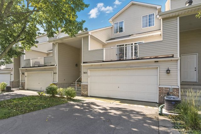 7671 Nicholas Way, Chanhassen, MN 55317