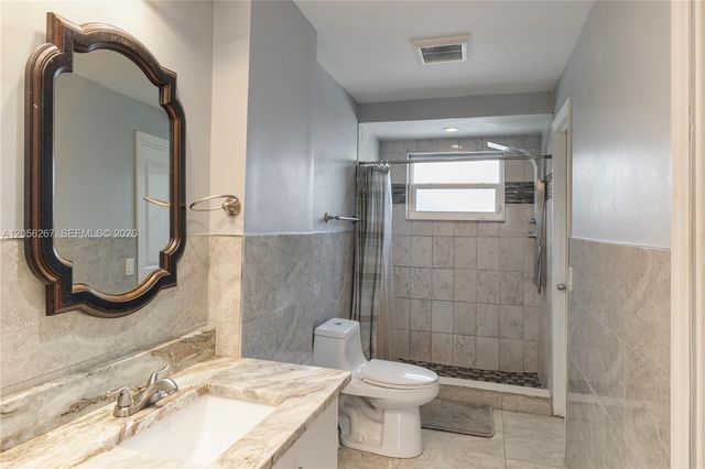 1461 S Ocean Blvd Apt 222, Lauderdale By The Sea, FL 33062