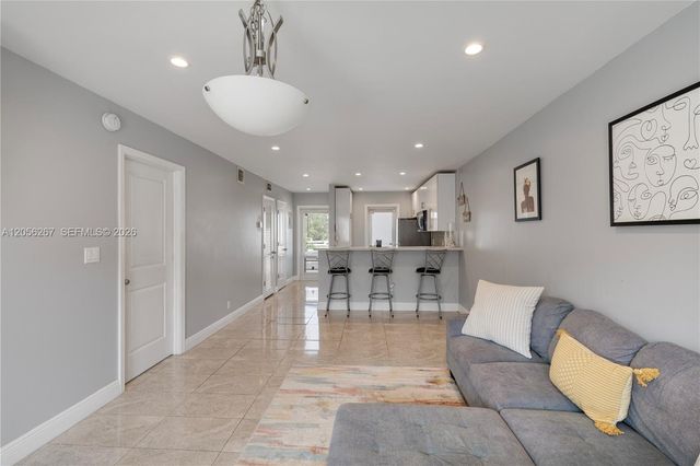 1461 S Ocean Blvd Apt 222, Lauderdale By The Sea, FL 33062