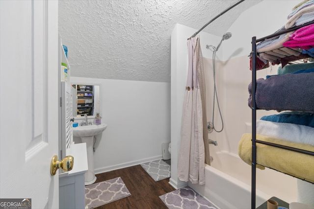 1206 Brim Bay Court, Loganville, GA 30052