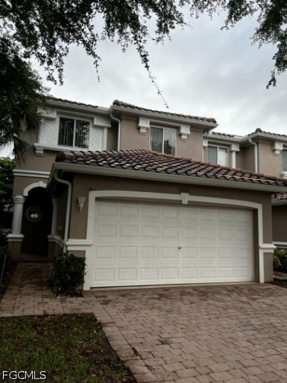 10032 Ravello BLVD, Fort Myers, FL 33905