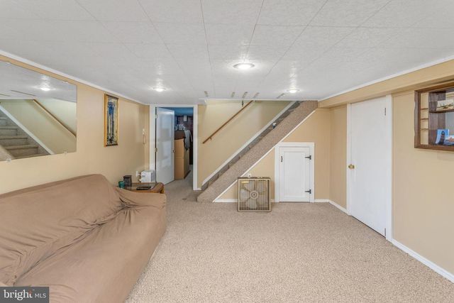 19 KENYON DRIVE, New Egypt, NJ 08533