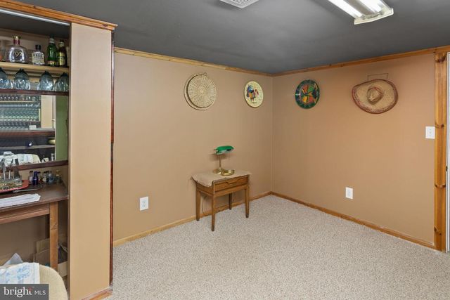 19 KENYON DRIVE, New Egypt, NJ 08533