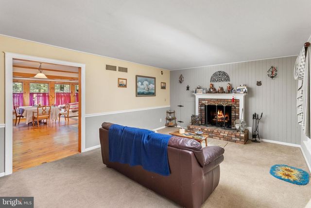 19 KENYON DRIVE, New Egypt, NJ 08533