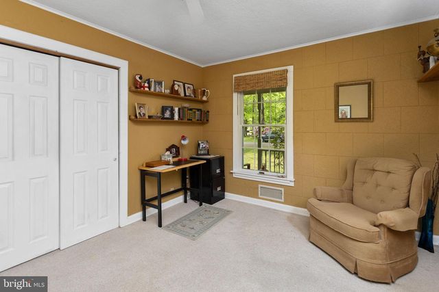 19 KENYON DRIVE, New Egypt, NJ 08533