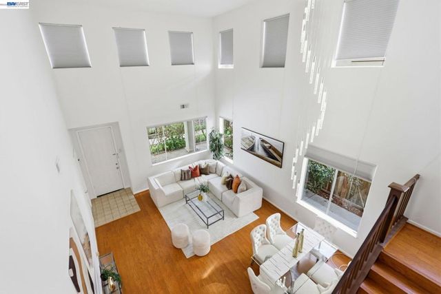 1574 1574 Nobu Dr, San Jose, CA 95131