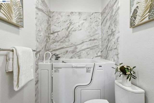 1574 1574 Nobu Dr, San Jose, CA 95131