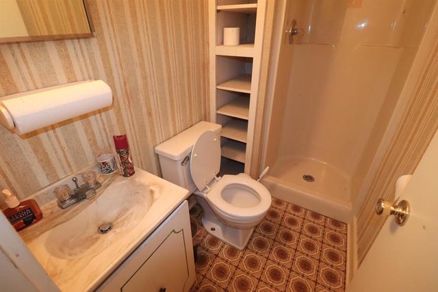 255 E Memorial Drive, Janesville, WI 53545