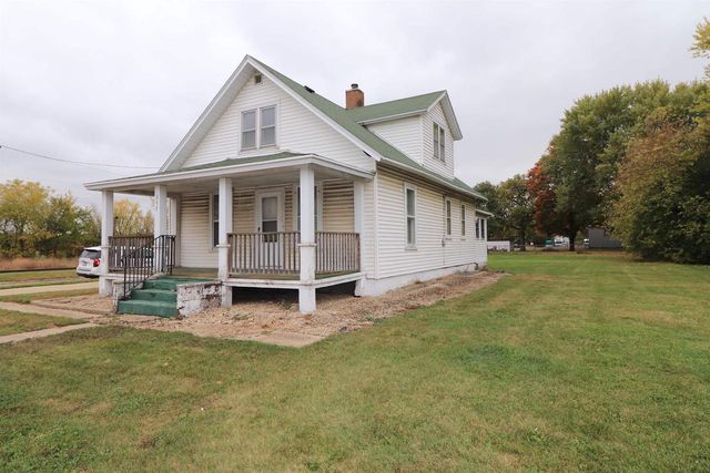 255 E Memorial Drive, Janesville, WI 53545