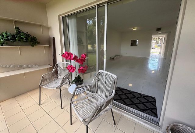 8060 Fairview Drive 101, Tamarac, FL 33321