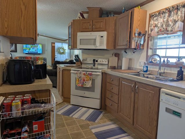 435 32 Rd Unit 628, Clifton, CO 81520