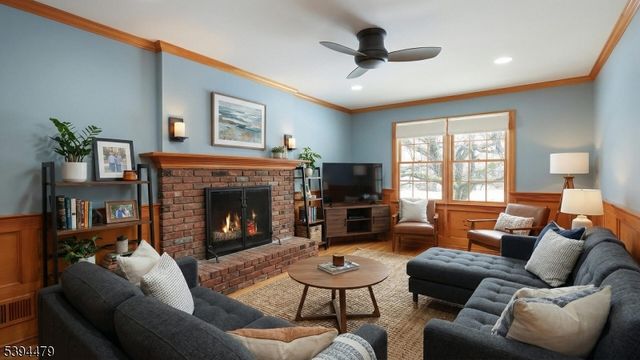 15 Columbia Dr, Bernardsville Boro, NJ 07924