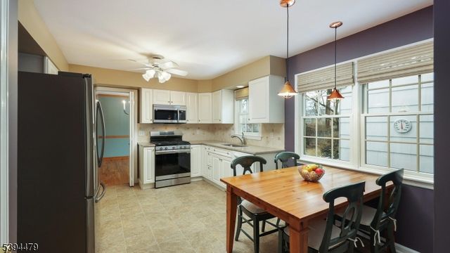 15 Columbia Dr, Bernardsville Boro, NJ 07924