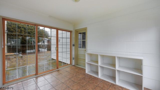 15 Columbia Dr, Bernardsville Boro, NJ 07924