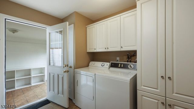 15 Columbia Dr, Bernardsville Boro, NJ 07924