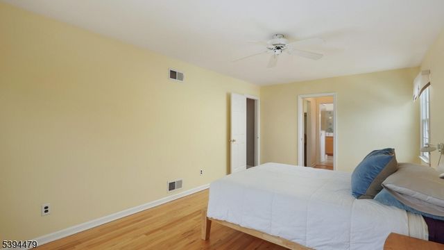 15 Columbia Dr, Bernardsville Boro, NJ 07924