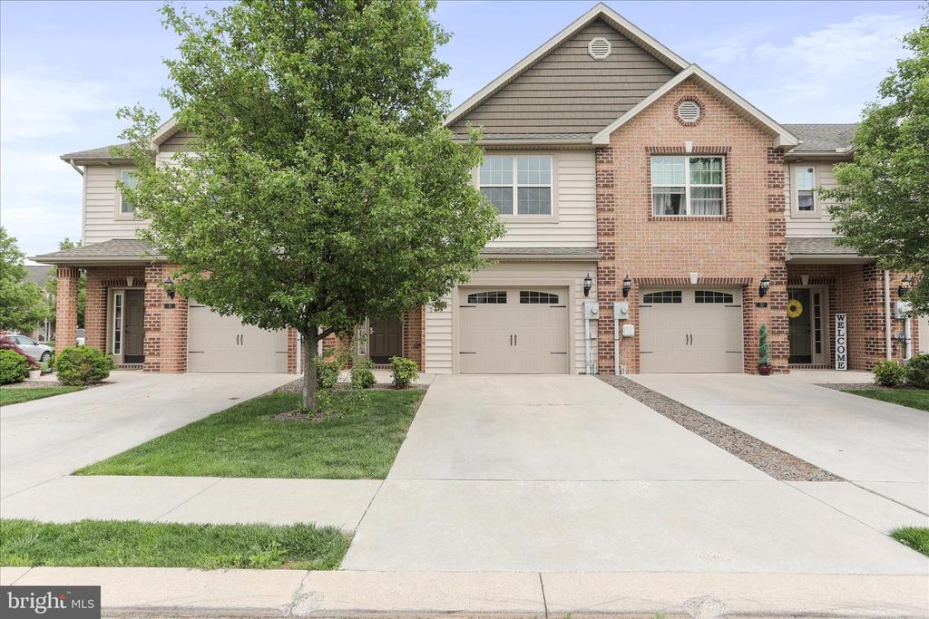 20 DELANO DRIVE, Chambersburg, PA 17202
