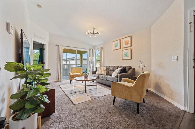 2786 CLUB CORTILE CIRCLE B, Kissimmee, FL 34746