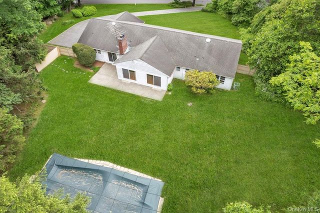 6 Birch Grove Drive, Armonk, NY 10504
