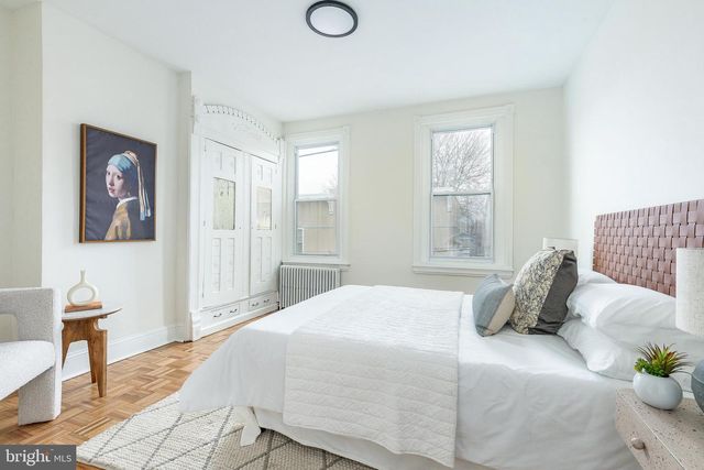 2326 GREENWICH ST, Philadelphia, PA 19146