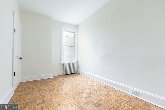 2326 GREENWICH ST, Philadelphia, PA 19146