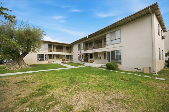 5713 Corbett, Los Angeles, CA 90016