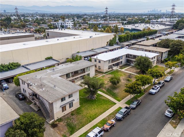 5713 Corbett, Los Angeles, CA 90016