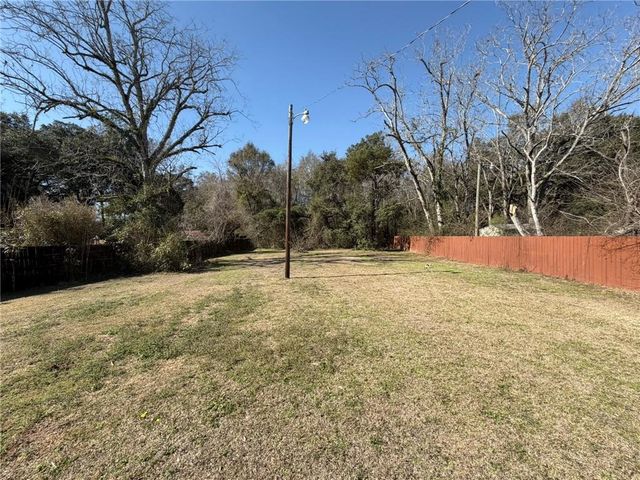 7500 Newcombe Drive, Theodore, AL 36582