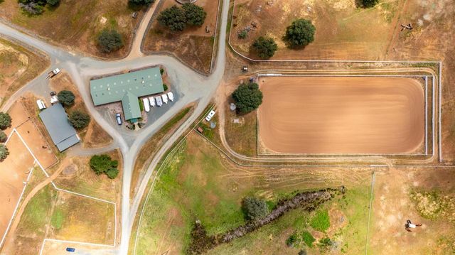 20945 Bear Hollow Rd, Grass Valley, CA 95949