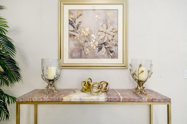 198 Green Mountain Drive, Palm Desert, CA 92211