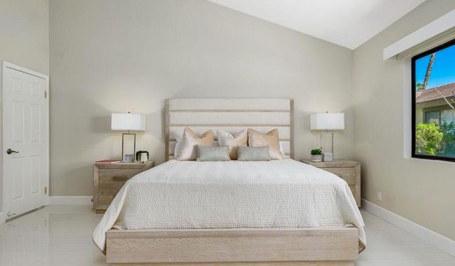 198 Green Mountain Drive, Palm Desert, CA 92211