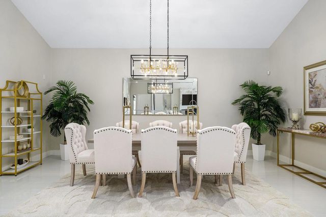 198 Green Mountain Drive, Palm Desert, CA 92211