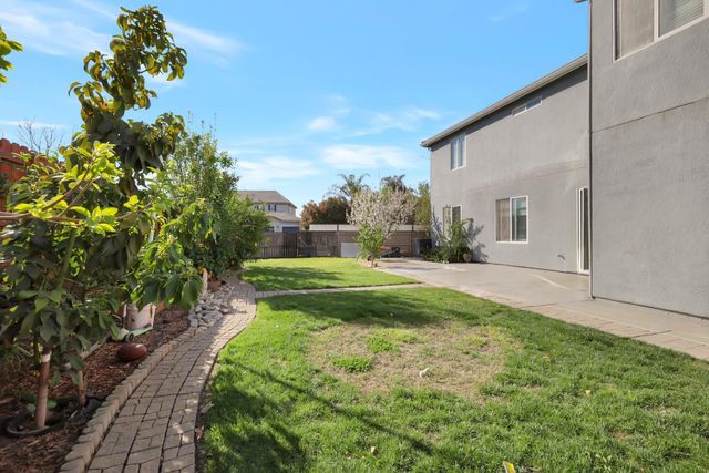 1408 Arlington Way, Plumas Lake, CA 95961