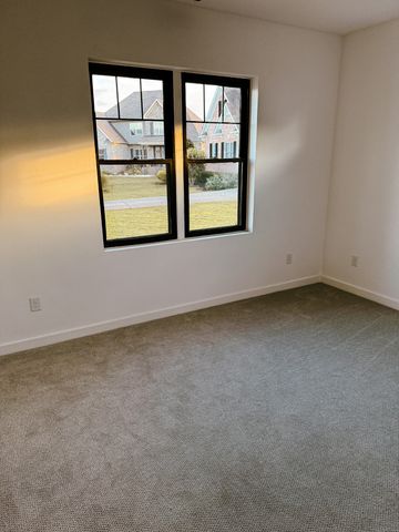 100 Waycross Dr, Shelbyville, TN 37160