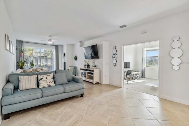 15941 CLEAR SKIES PLACE, Bradenton, FL 34211