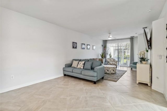 15941 CLEAR SKIES PLACE, Bradenton, FL 34211