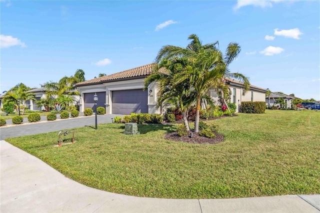15941 CLEAR SKIES PLACE, Bradenton, FL 34211