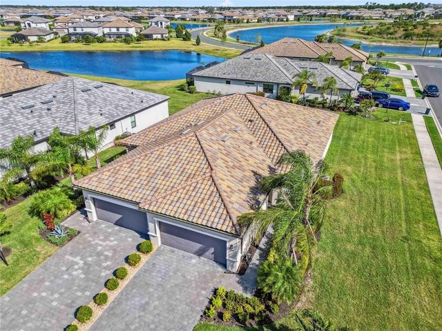 15941 CLEAR SKIES PLACE, Bradenton, FL 34211