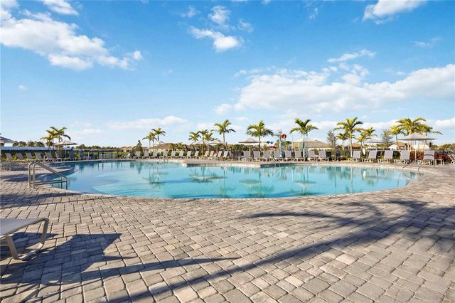 15941 CLEAR SKIES PLACE, Bradenton, FL 34211