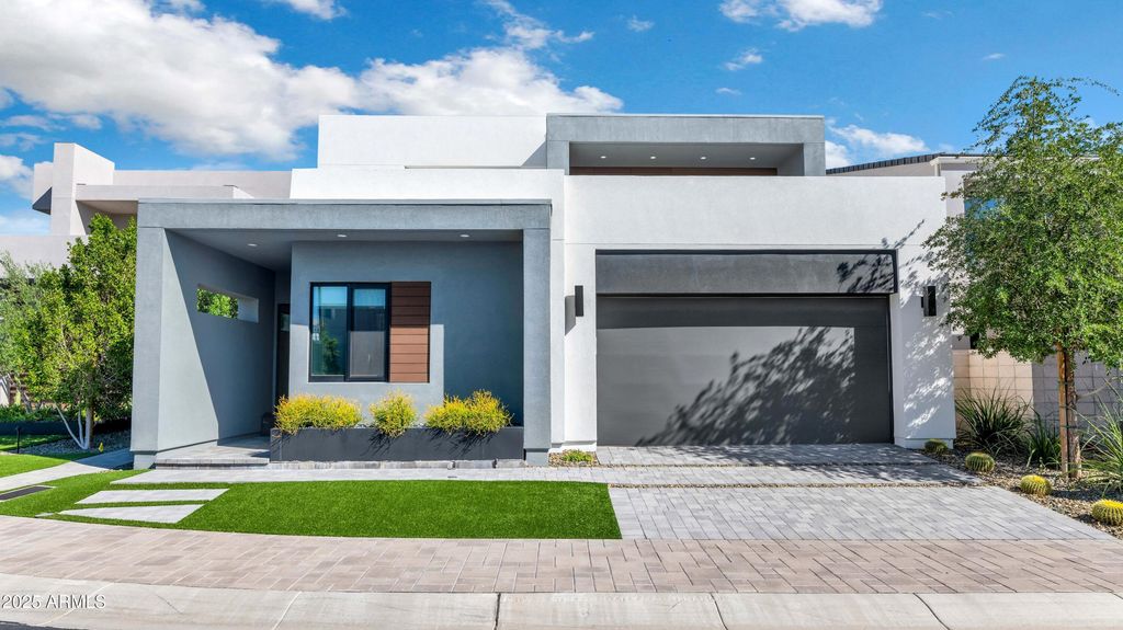 4627 N 61ST Place, Scottsdale, AZ 85251