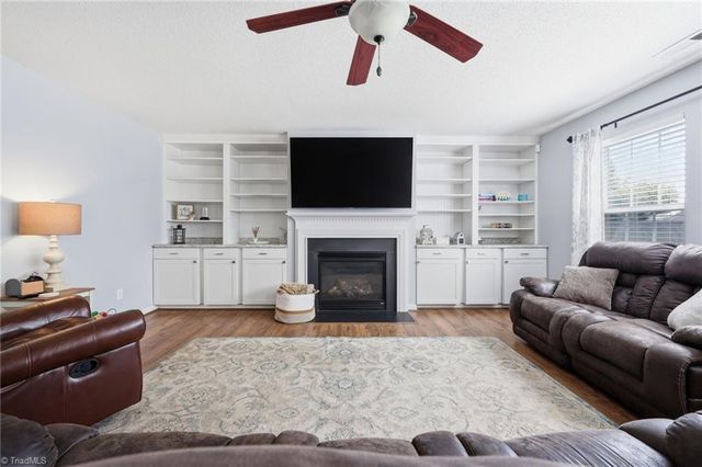 116 West View Drive, Burlington, NC 27215