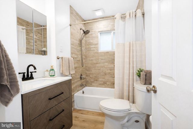 418 PERKINS LN, Delanco, NJ 08075