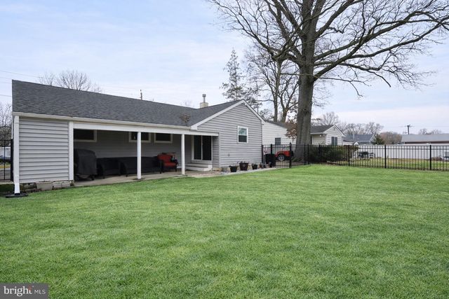 418 PERKINS LN, Delanco, NJ 08075