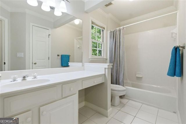 2046 Kinsmon Drive, Marietta, GA 30062
