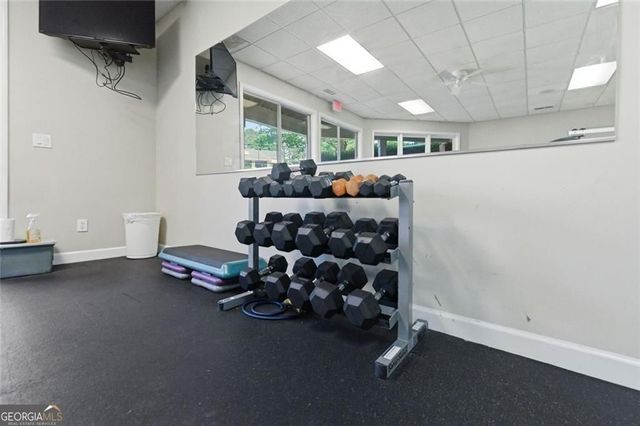 2046 Kinsmon Drive, Marietta, GA 30062