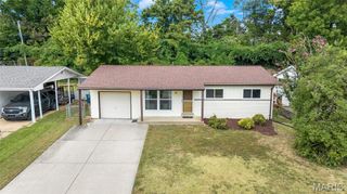61 Hillcrest Boulevard, Winchester, MO 63021