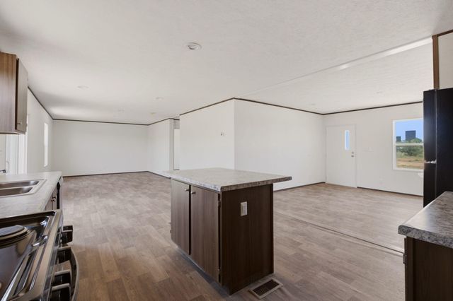 124 Vista Bonita, Rio Communities, NM 87002