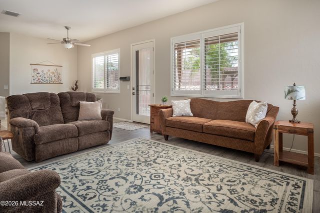 12898 N Cenozoic Drive, Marana, AZ 85658