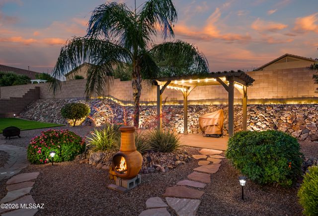 12898 N Cenozoic Drive, Marana, AZ 85658