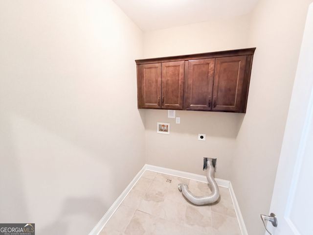 2256 Royal Vineyard Lane SE, Smyrna, GA 30080